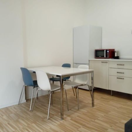 Apartment Via D'Apulia 11 Milaan Buitenkant foto