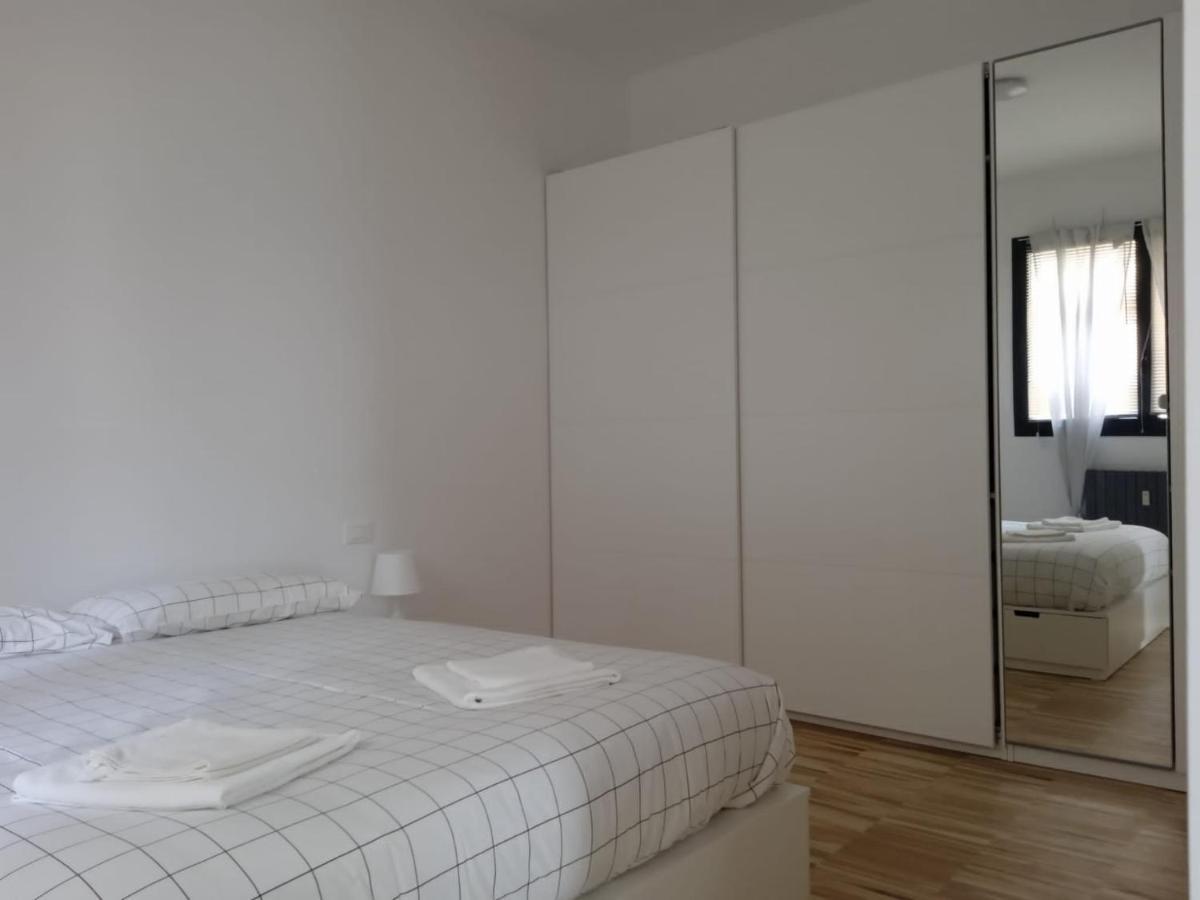 Apartment Via D'Apulia 11 Milaan Buitenkant foto