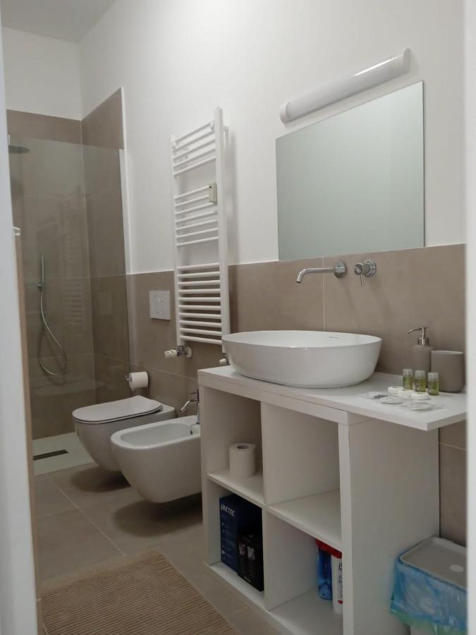 Apartment Via D'Apulia 11 Milaan Buitenkant foto